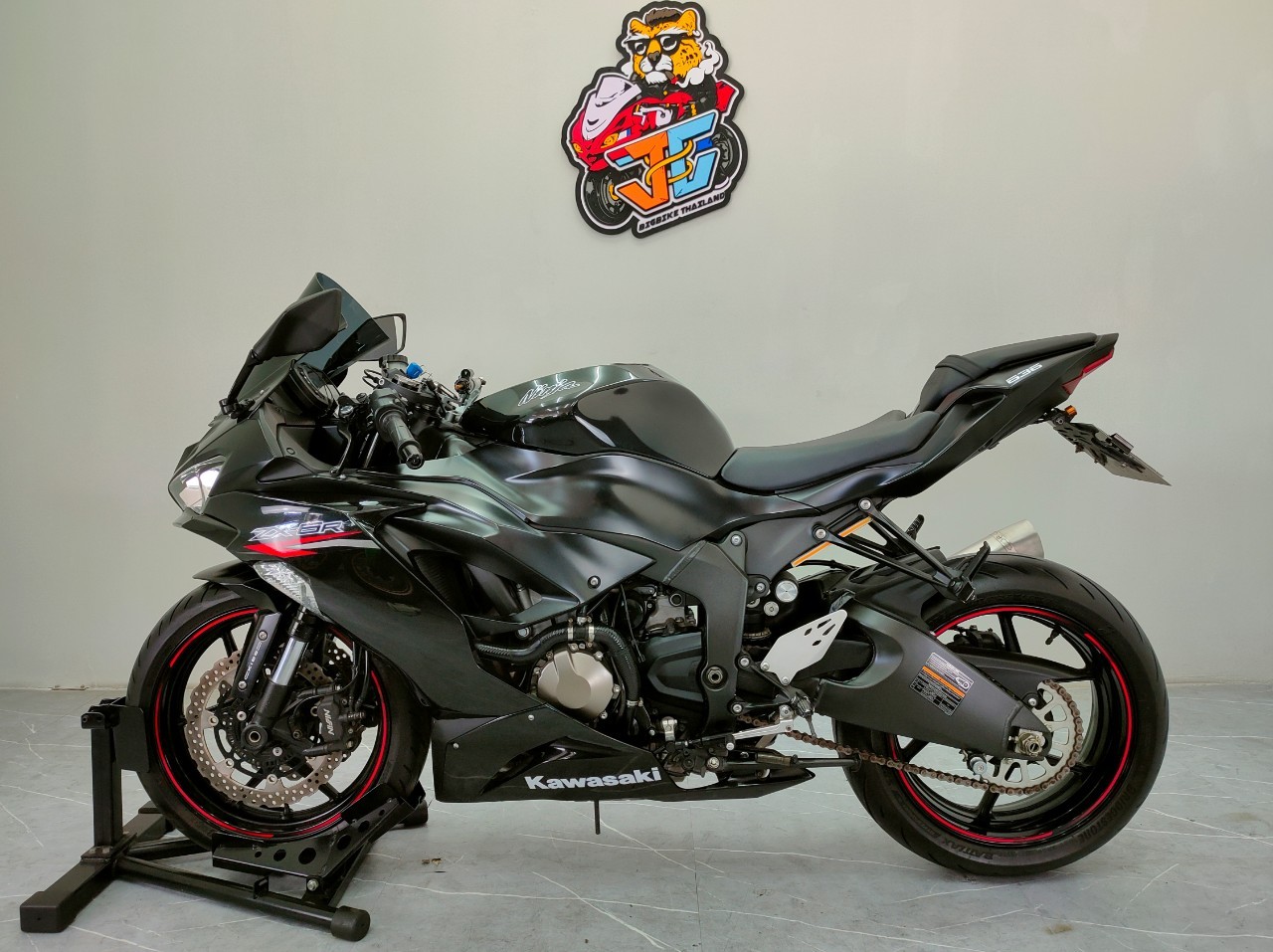 📣 ทรงสปอร์ตที่เป็นกระแส KAWASAKI ZX6R จดปี 2022 โมเดล19 ✨ นางฟ้า 6,xxx โลแท้...สภาพนี้มากี่คันก็หมด 😘