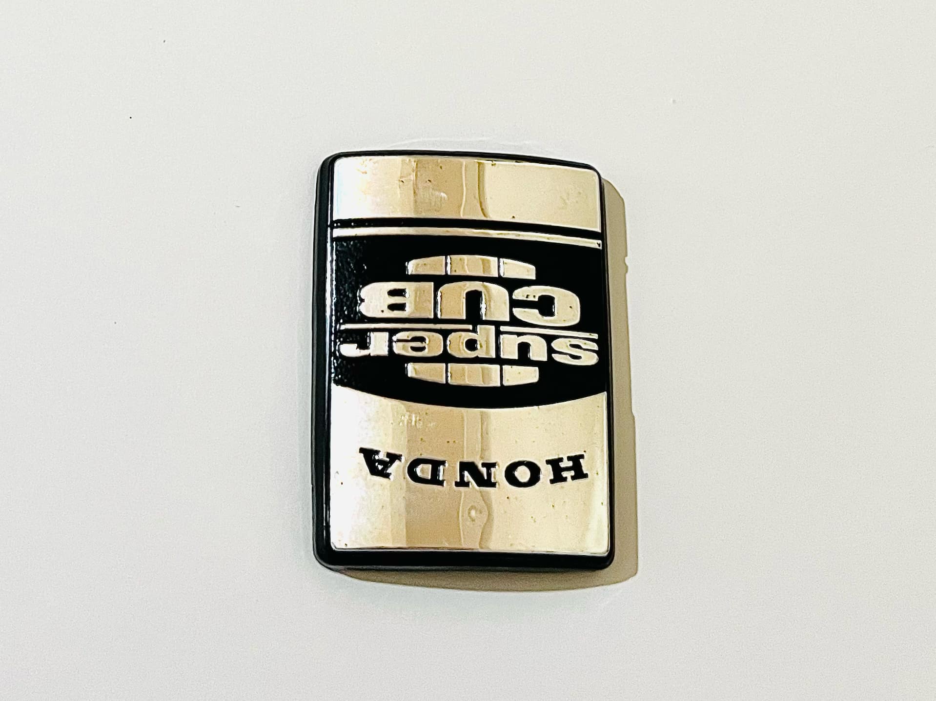 โลโก้ปิดแตร ซี700 C700 โลโก้ปิดแตรมอเตอร์ไซด์ซี700 C700 SUPER DELUXE 70 SUPER CUB 70 ดำ SUPER CUB 70 ฟ้า แจ้งลายในข้อความ