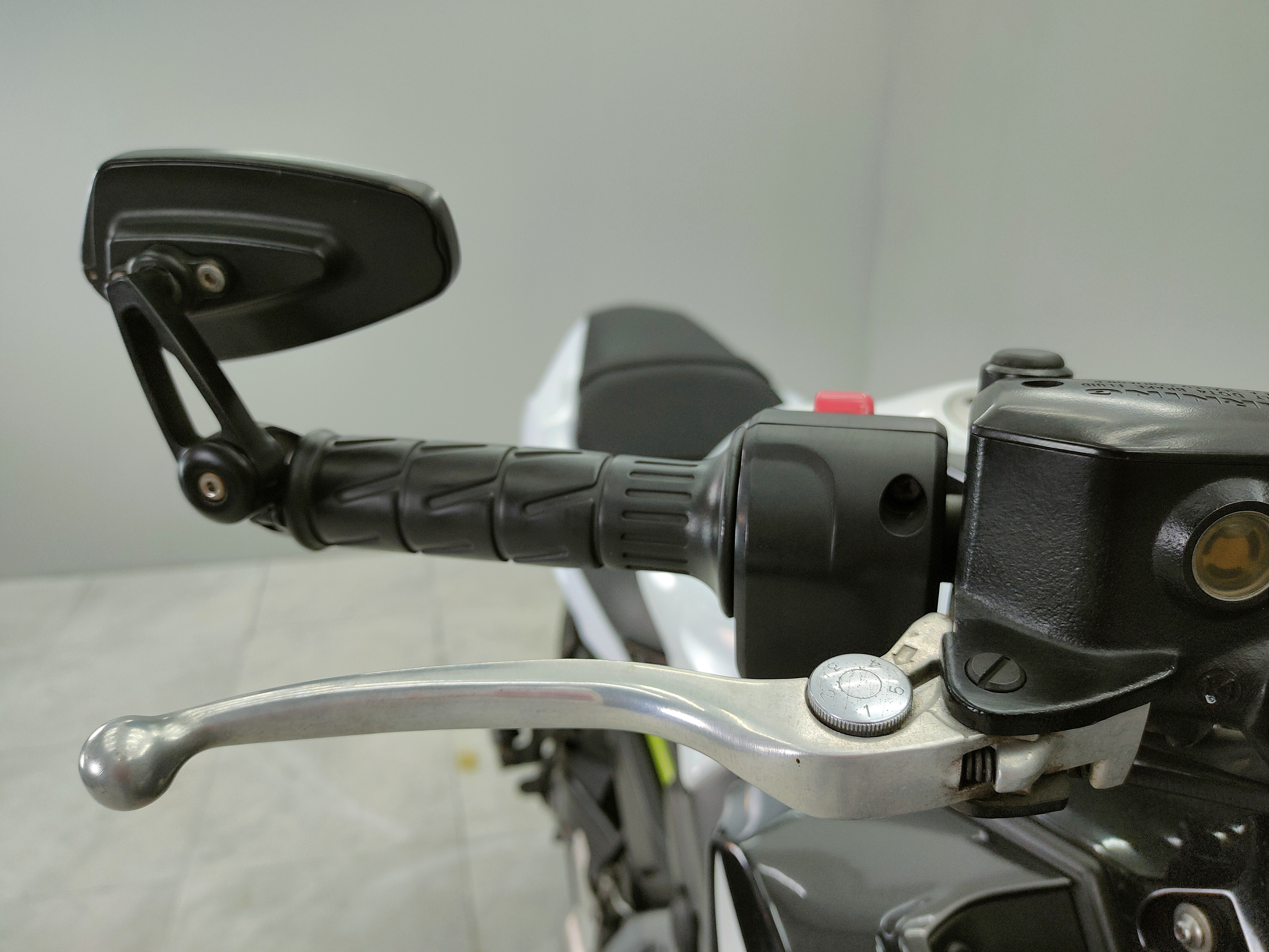 KAWASAKI Z650abs จดปลายปี 2017 สภาพพร้อมใช้....ผ่อนเบ๊าเบา