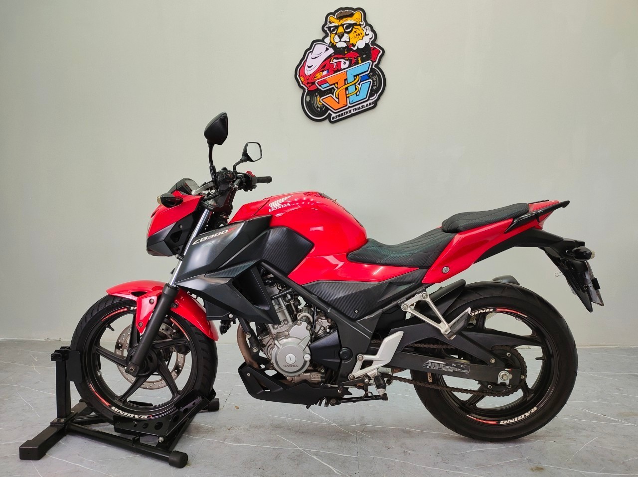 ❌️ ร้าน นี้ ไม่ กรอ ไมล์ ❌️ เจ้จัดให้>>>CB300Fabs<<<จดทะเบียนปี 2014