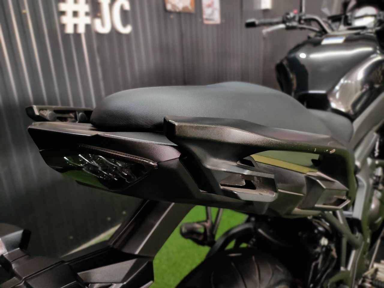 รถเกรด🅰️🅰️สภาพป้ายแดง#VERSYS650ABS จดทะเบียนปี 2020 สาย Touring ห้ามพลาด!