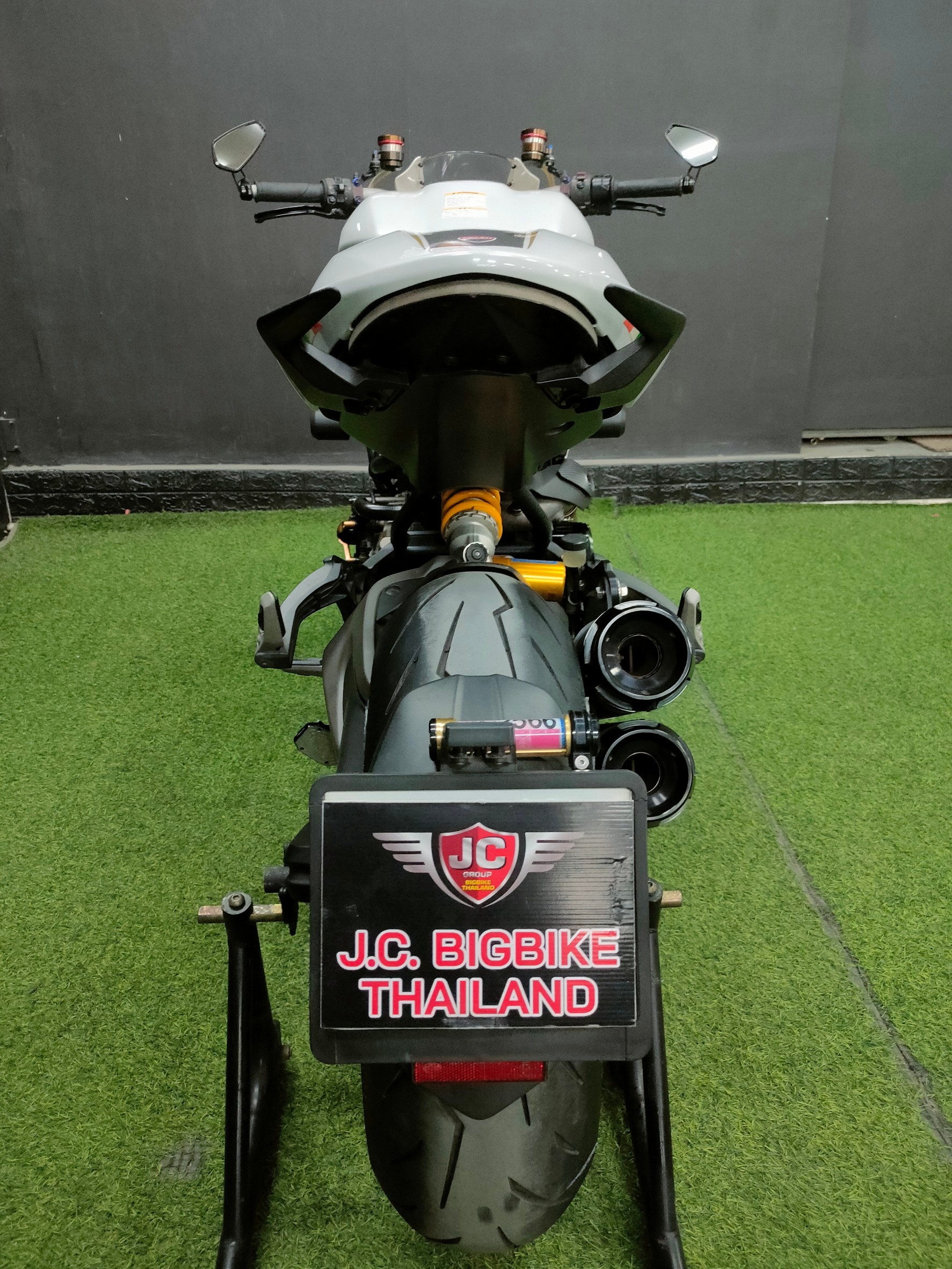 แรร์ไม่แรร์ไม่รู้...แต่ในออนไลน์นับคันได้เลย⁉️ 😱Ducati Monster1200S รถปี15 💥ตัวเปล่าก็ล้านแล้ว...ยัดเพิ่มอีก2แสน💥