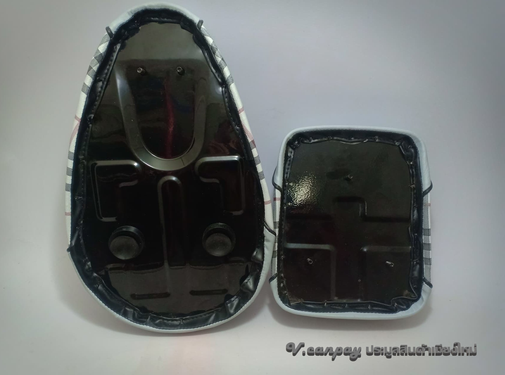 เบาะ 2 ตอนสำหรับมอเตอร์ไซด์ฮอนด้าซี70 K2 ถังรวม (ลายสก๊อต) C