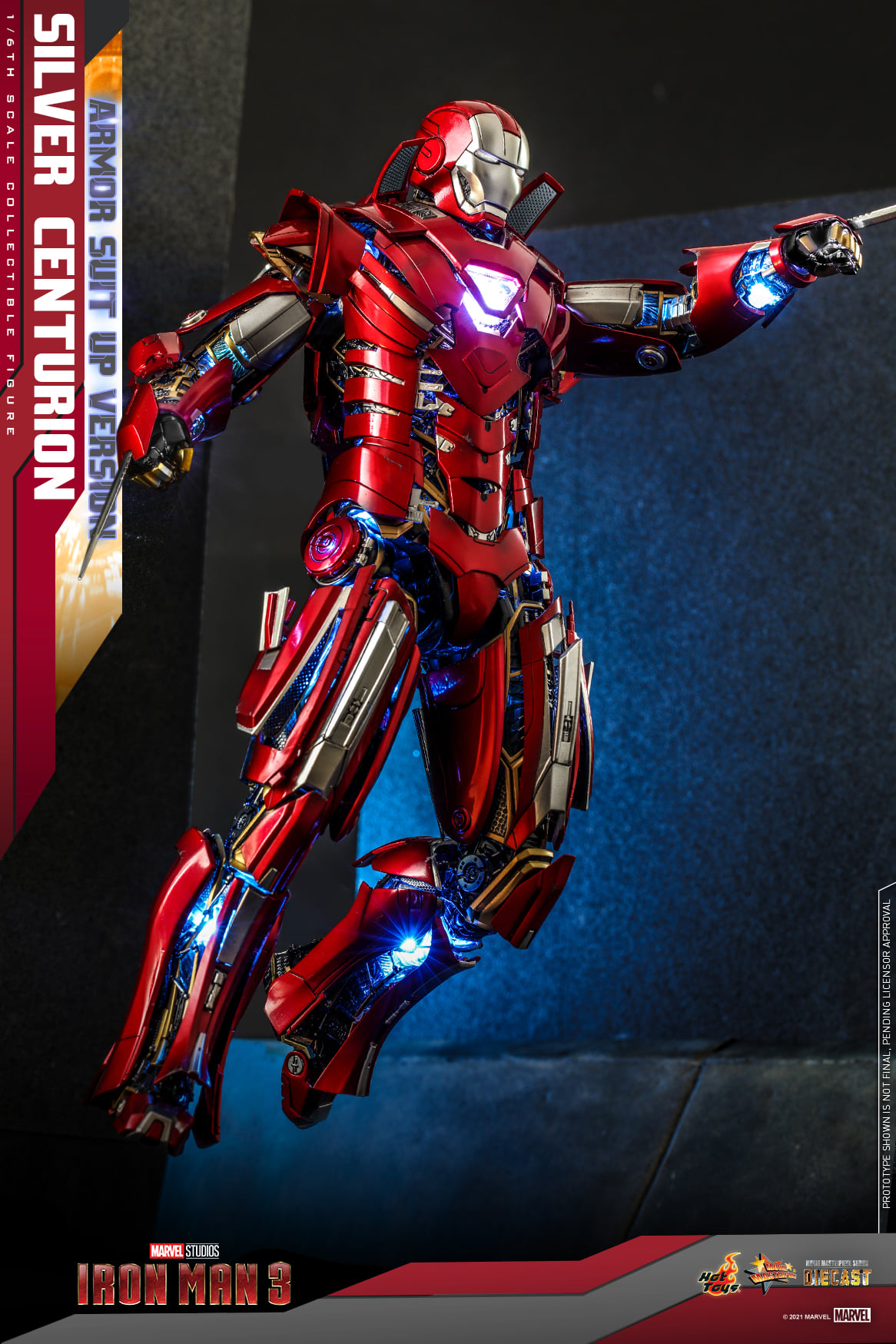Hot Toys MMS618D43 1/6 Iron Man 3 - Silver Centurion (Armor Suit Up Version)