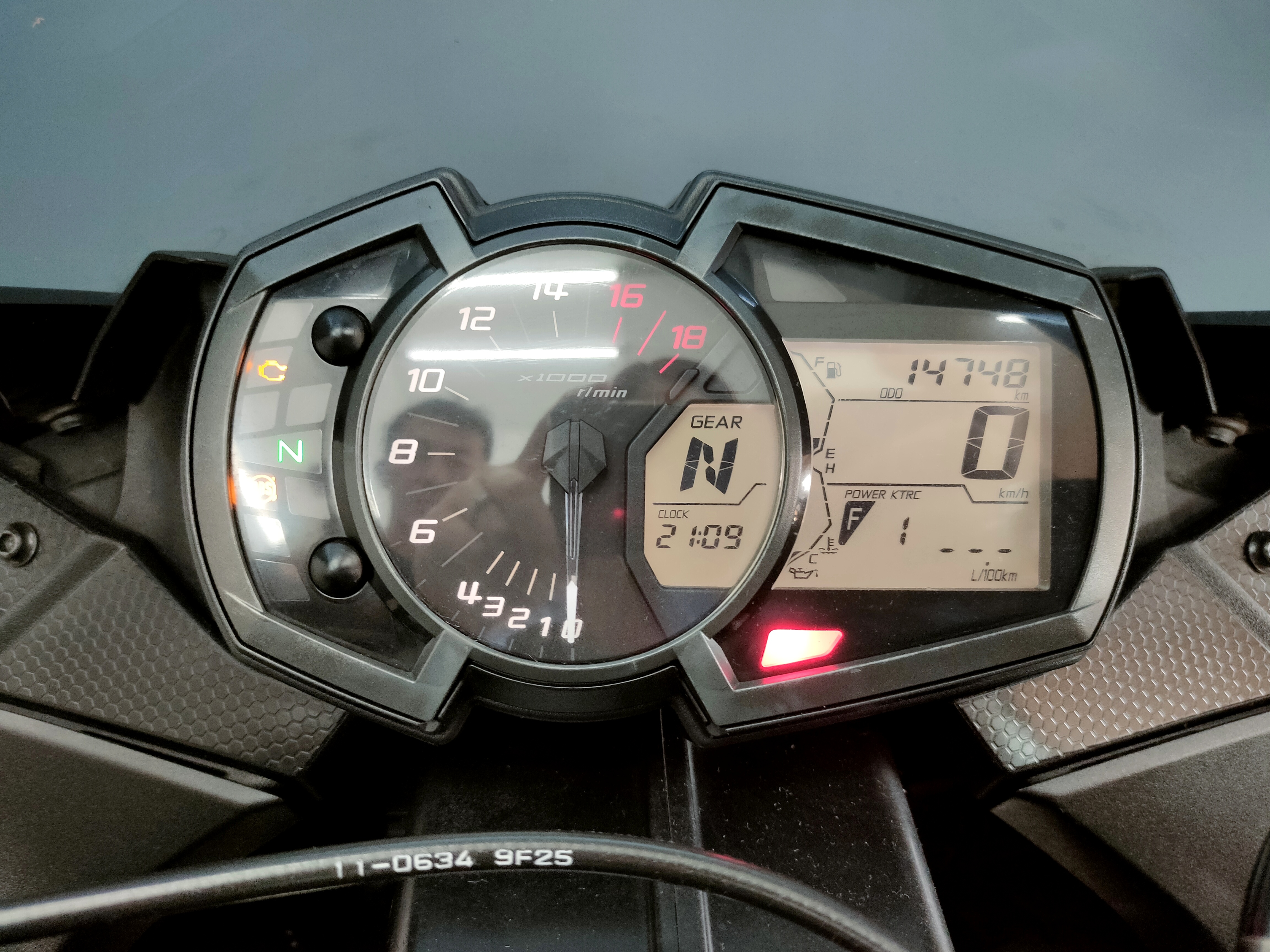 หนุ่มหล่อมาดเข้มมาแว้ว 😎 KAWASAKI ZX6R จดกลางปี 2020 "จัดทรงพร้อมซิ่ง"