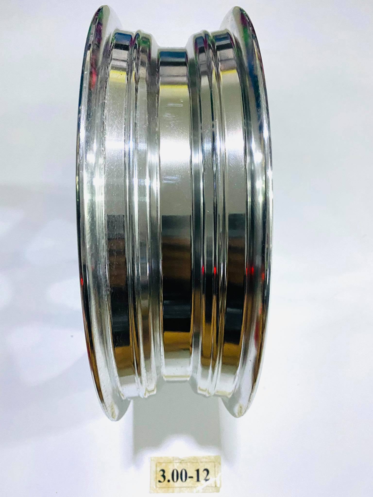 ล้อกะทะ3.00ขอบ12 เหล็กชุบ ลายดาว บด