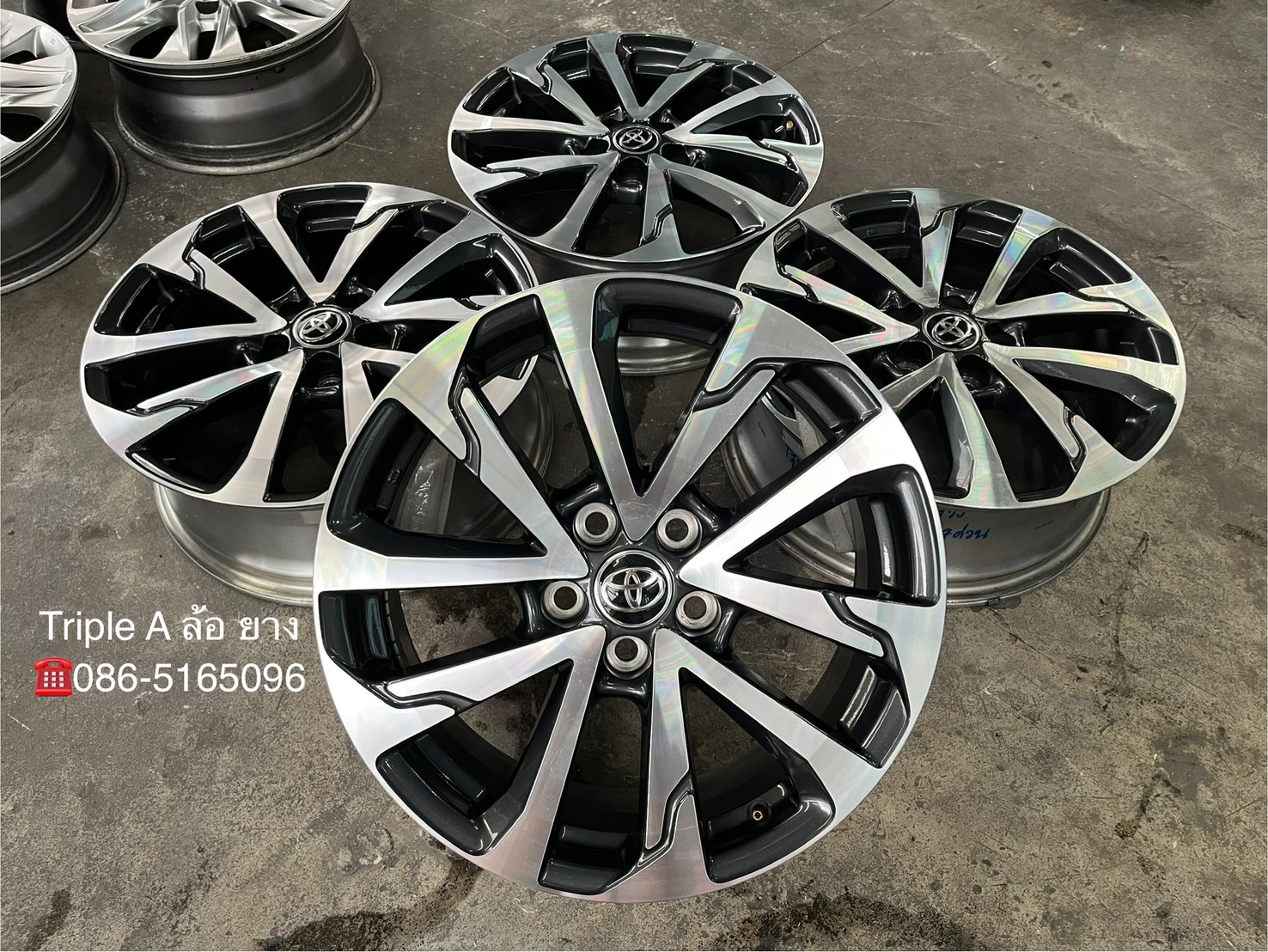 ✨ล้อแม็ก✨5รู114 ✨Toyota Corolla Cross ขอบ 18 เทาหน้าเงา