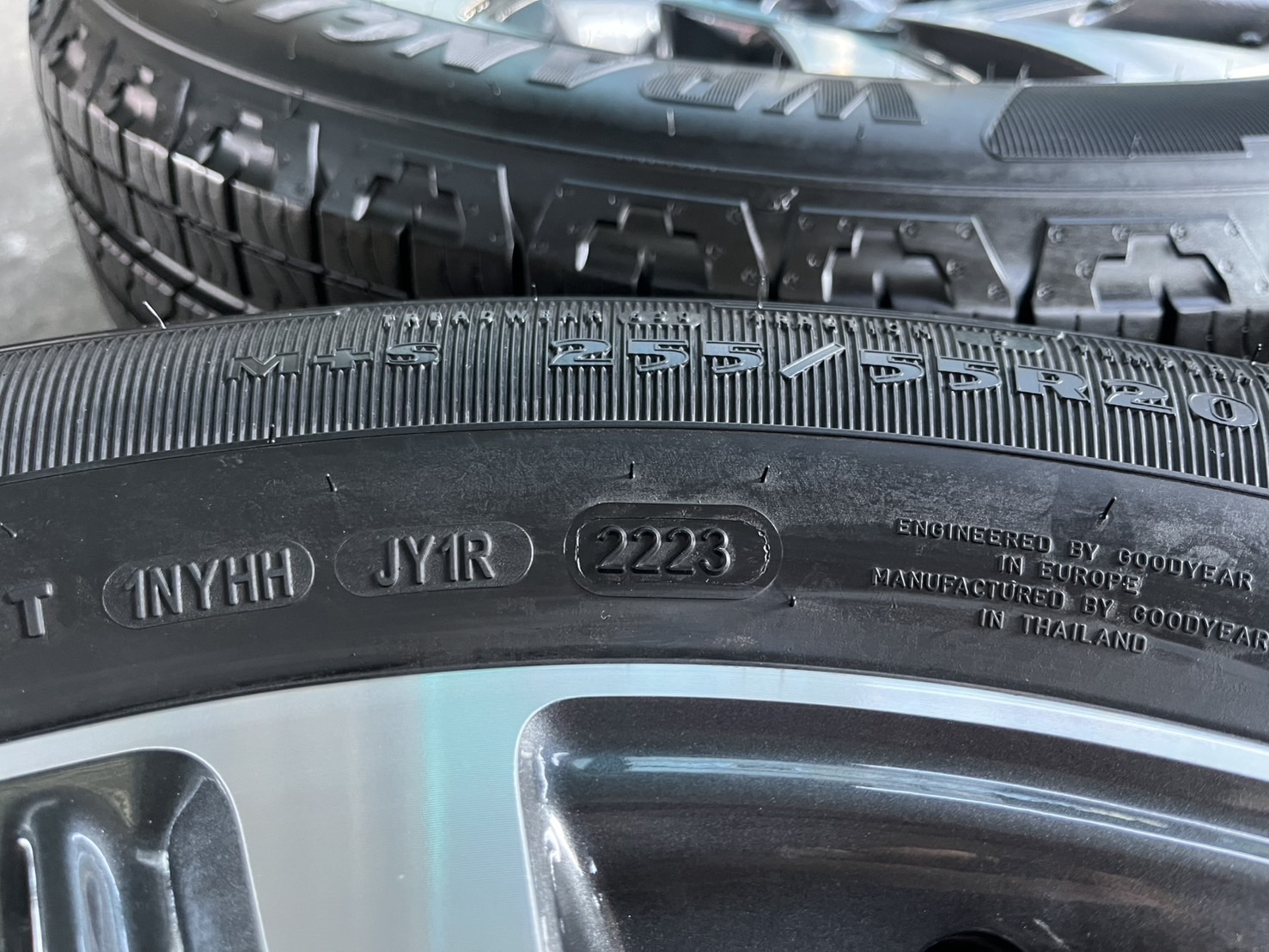 ✨ล้อแม็ก✨Toyota Fortuner Legender รุ่นใหม่ล่าสุด ขอบ 20 พร้อมยางน้องๆป้ายแดง 255-55-20 GoodYear🌟ปี 23🌟