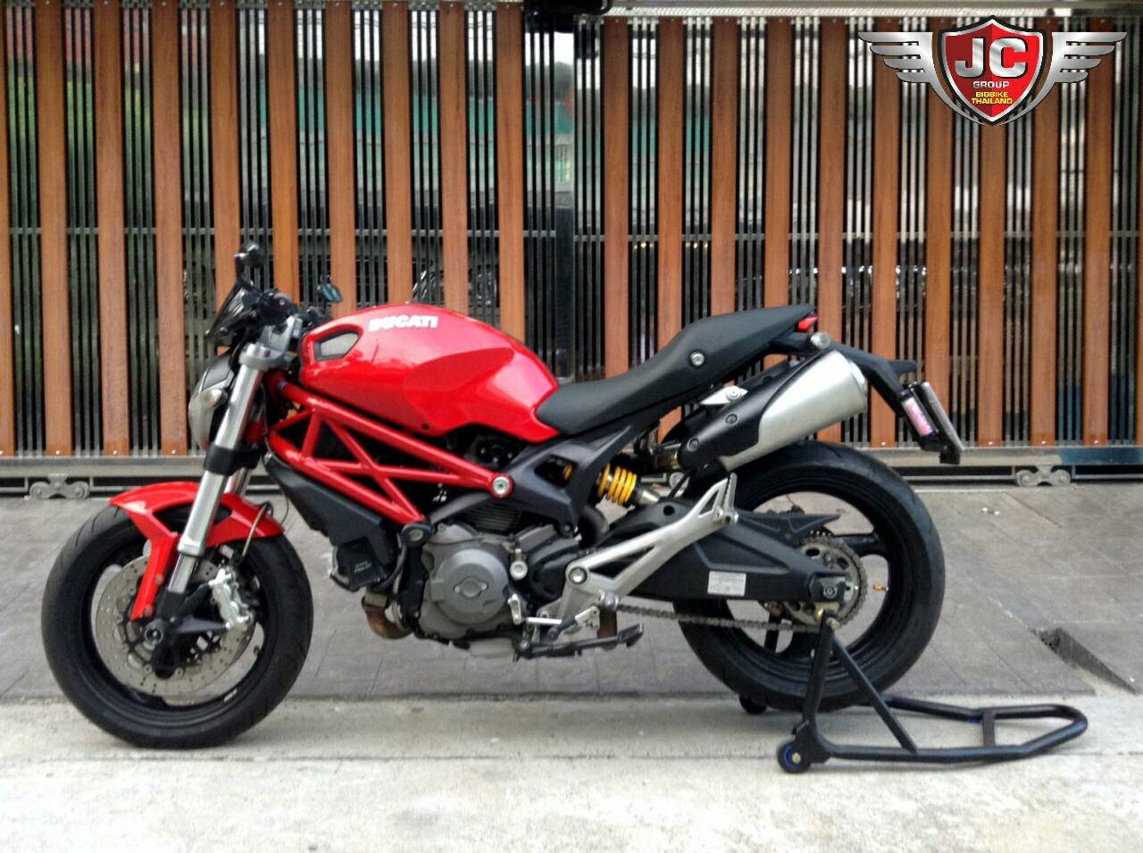 "รถก็โคตรแรง โปรก็ต้องแรง"DUCATI Monster795 เครื่องยนต์ 2 สูบคลาส 800 cc.