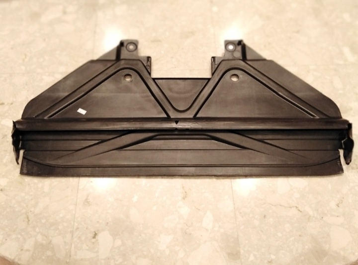 lower guard front E90 รหัส BMWE90-78