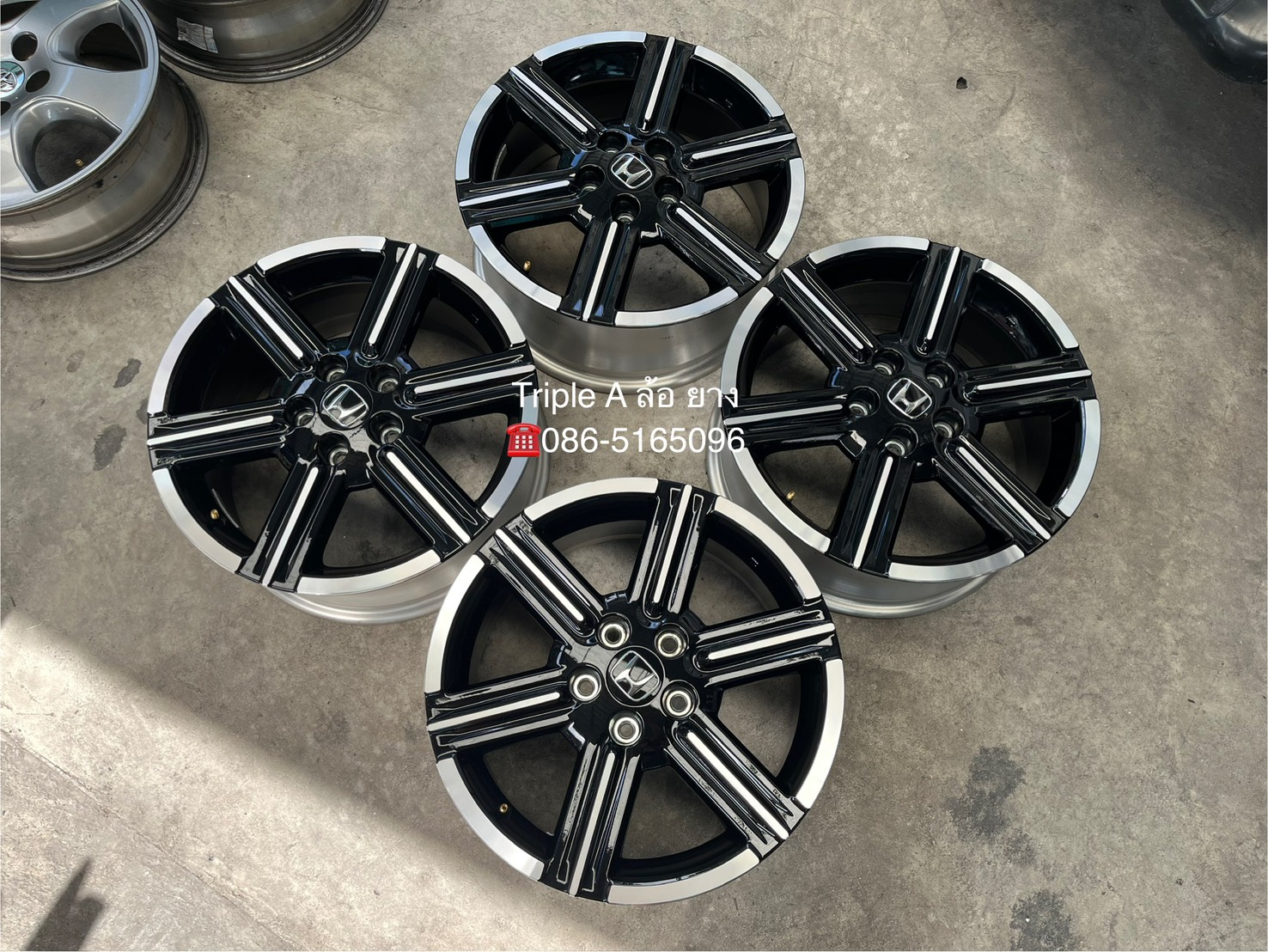 ✨ล้อแม็กป้ายแดง✨Honda HRV รุ่นใหม่ล่าสุด ขอบ 17 ดำหน้าเงา💖สวยกริ๊บ💖