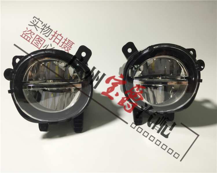 Front bumper fog light BMW F30-65-4
