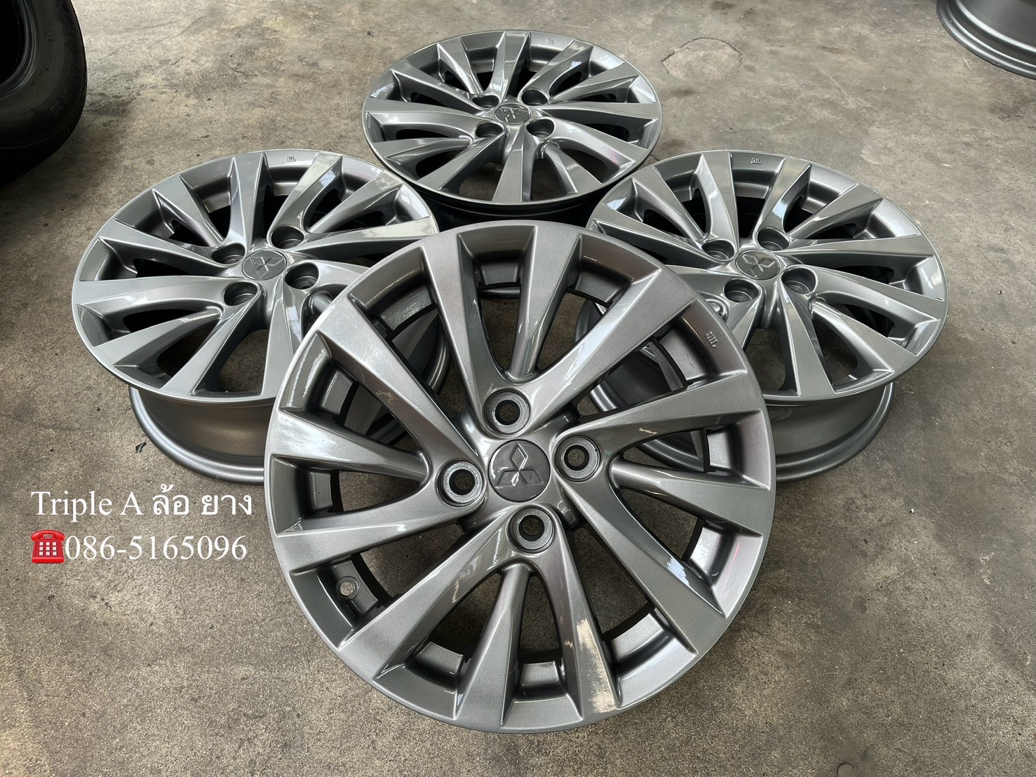 ✨ล้อแม็ก✨Mitsu Attrage ขอบ 15 สีเทา💖สวยกริ๊บ💖