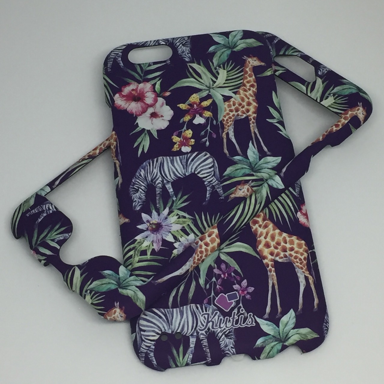 เคสคูทิส (Kutis) ไอโฟน6,6S(ลายยีราฟกับม้าลาย)