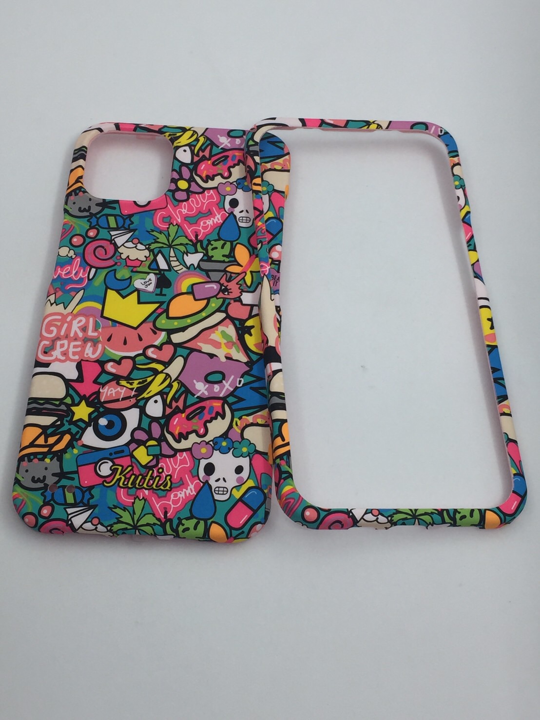 เคสคูทิส(Kutis)เคสไอโฟน13G(ลายStreet)มาใหม่ เคสประกบหน้า-หลัง เคสเรืองแสง เคสลายวินเทจ ร้านSuperhero Klongthom