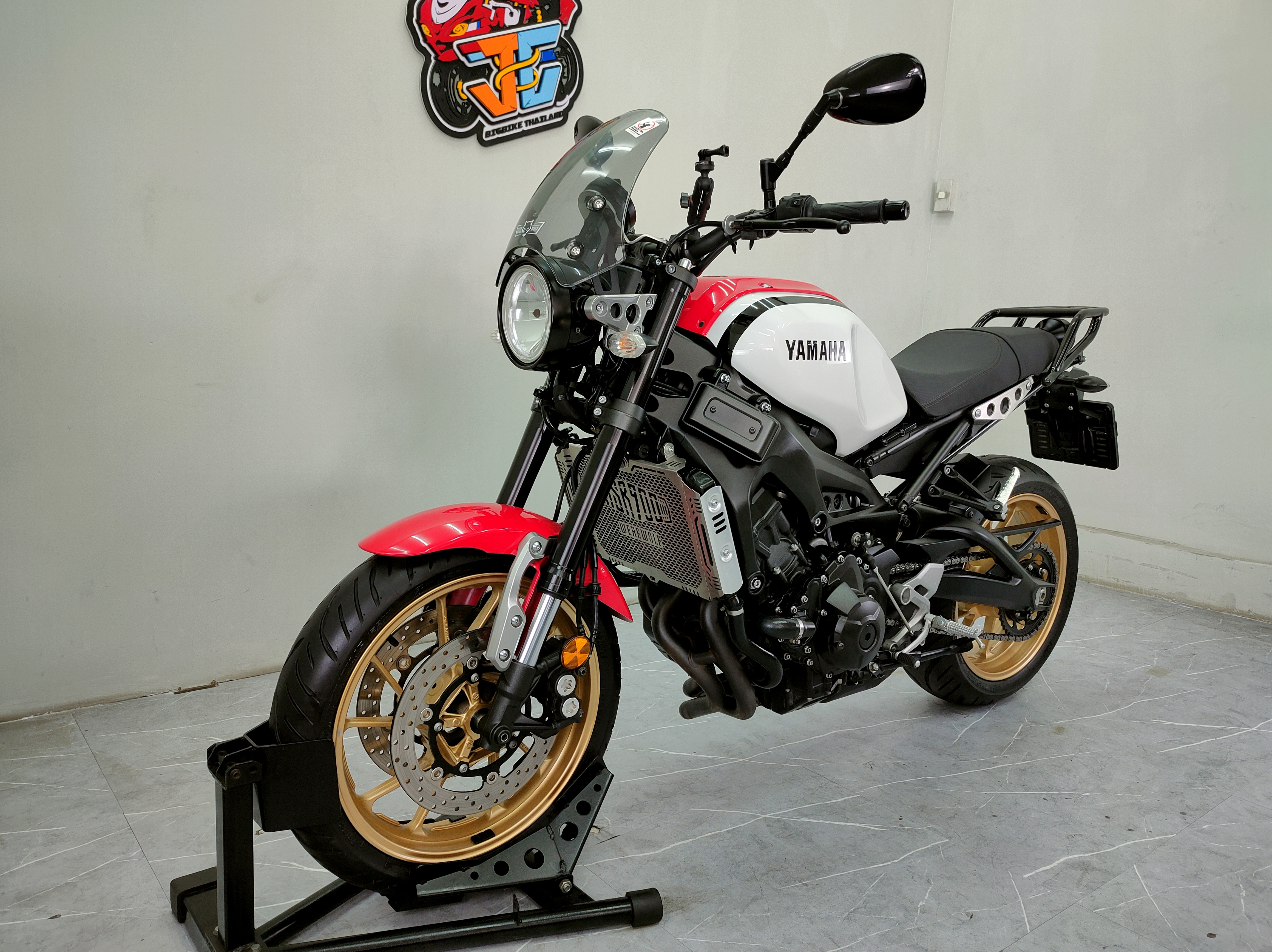 โป๊ะ💥 จัดคันนี้ไปหายห่วงแน่นอน YAMAHA XSR900 จดปี 22 โมเดล20 "Retro Classic" . . . พร้อมประกันชั้น1️⃣ คุ้มๆ จบๆ ออกรถเพียง 12600 เท่านั้น⁉️(กรณีผ่อนเท่านั้น)
