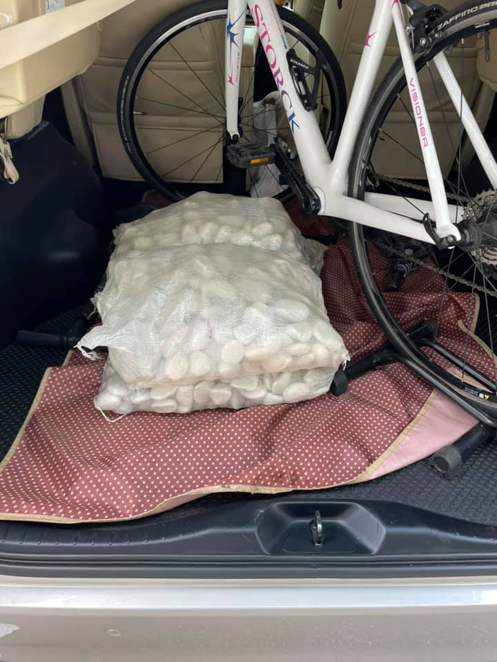 หินกรวด Tan brown