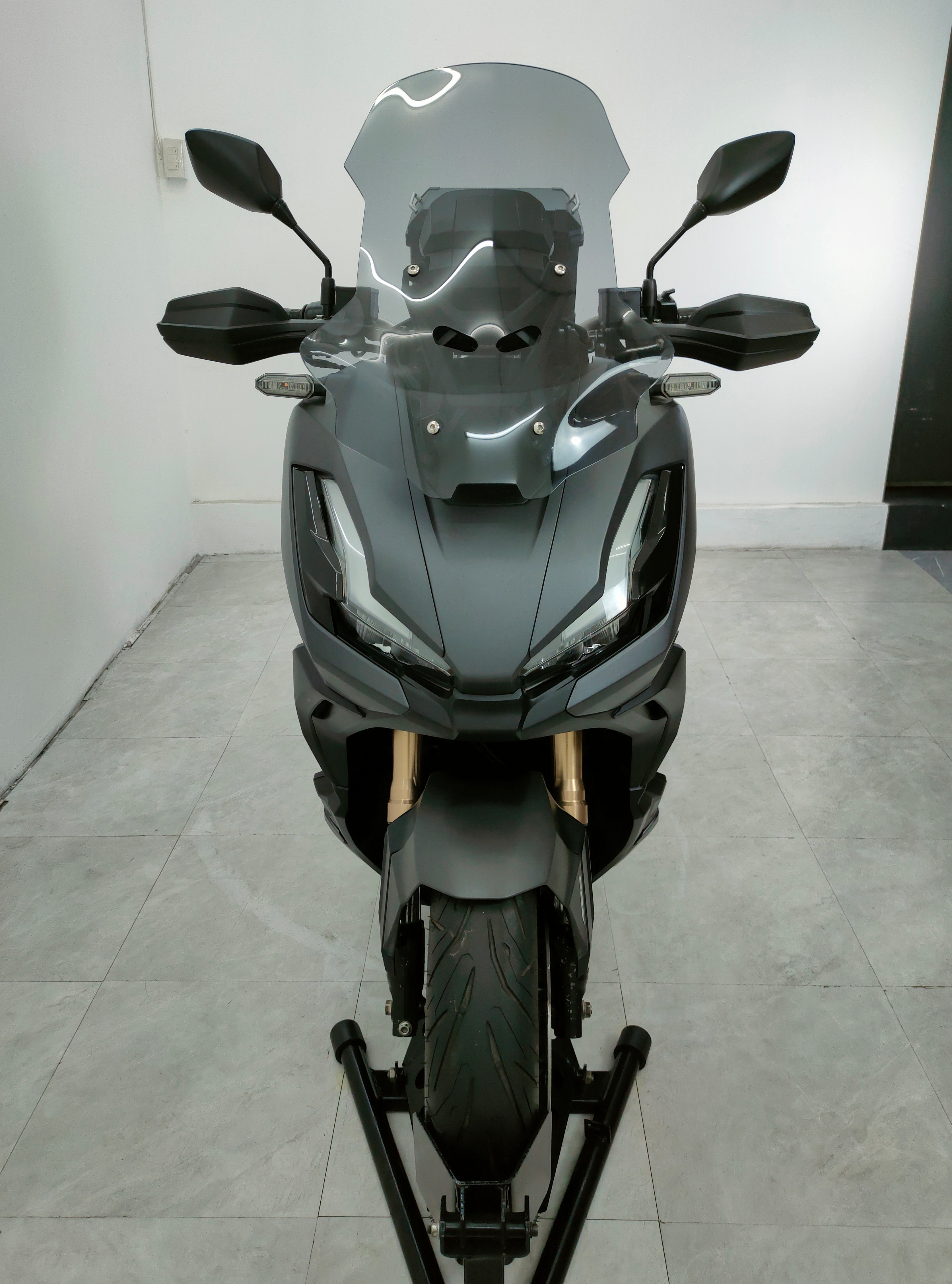 ใครถามหา 🤗 มาแล้วนะ📢 HONDA ADV350 abs กลางปี2022 มือเดียวไม่เคยล้ม