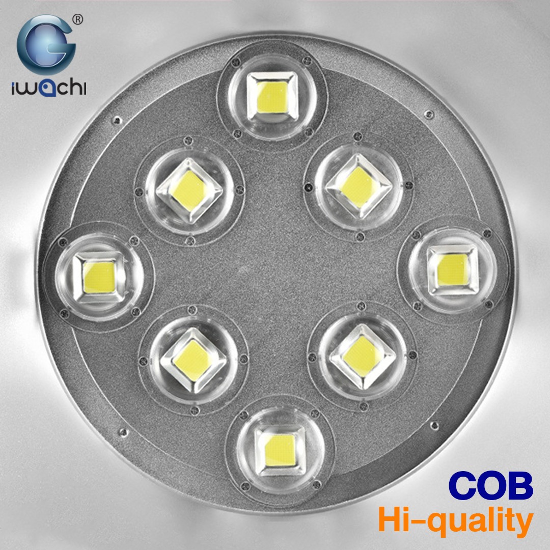 โคมไฮเบย์ รุ่น GKD-043 (มีพัดลมระบายความร้อนในตัว) LED 400w แสงขาว
