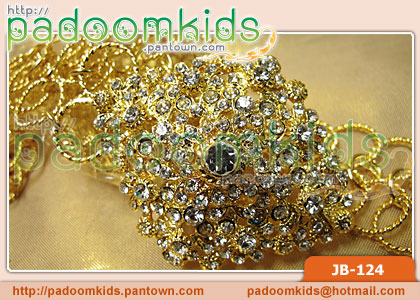 เข็มขัด 2 ห่วง สี่เหลี่ยมขนมเปียกปูน