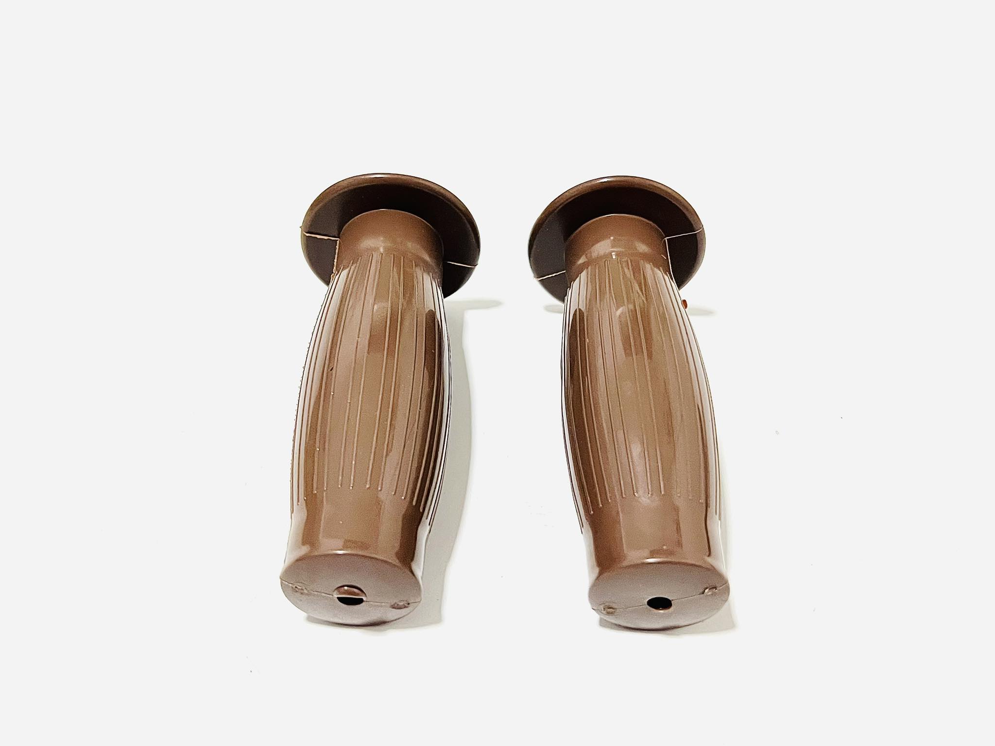 ปลอกแฮนด์คลาสสิก วินเทจ มอเตอร์ไซด์ทั่วไป สินค้าผลิตในไทย สีน้ำตาล VINO บ31