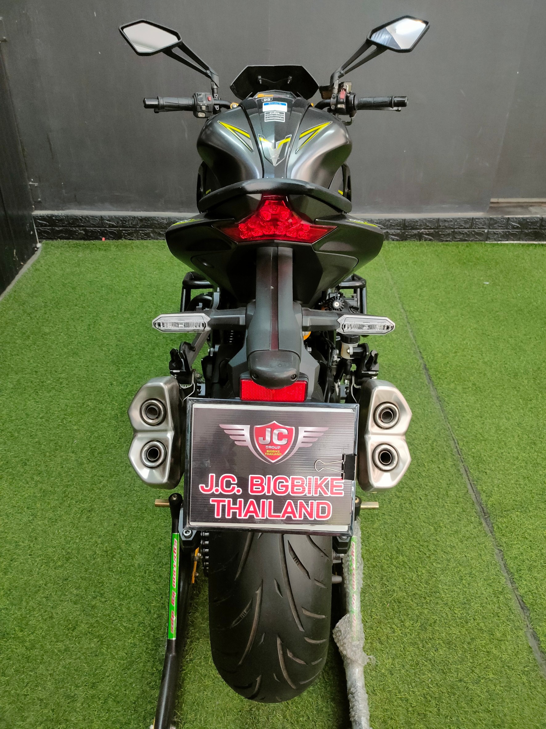 🔥 รหัส R มาเต็ม‼️ #Z1000R Edition ปี2018 มือเดียว สวยเดิม น๊อตไม่ขยับ ออกห้างร่วม7แสน