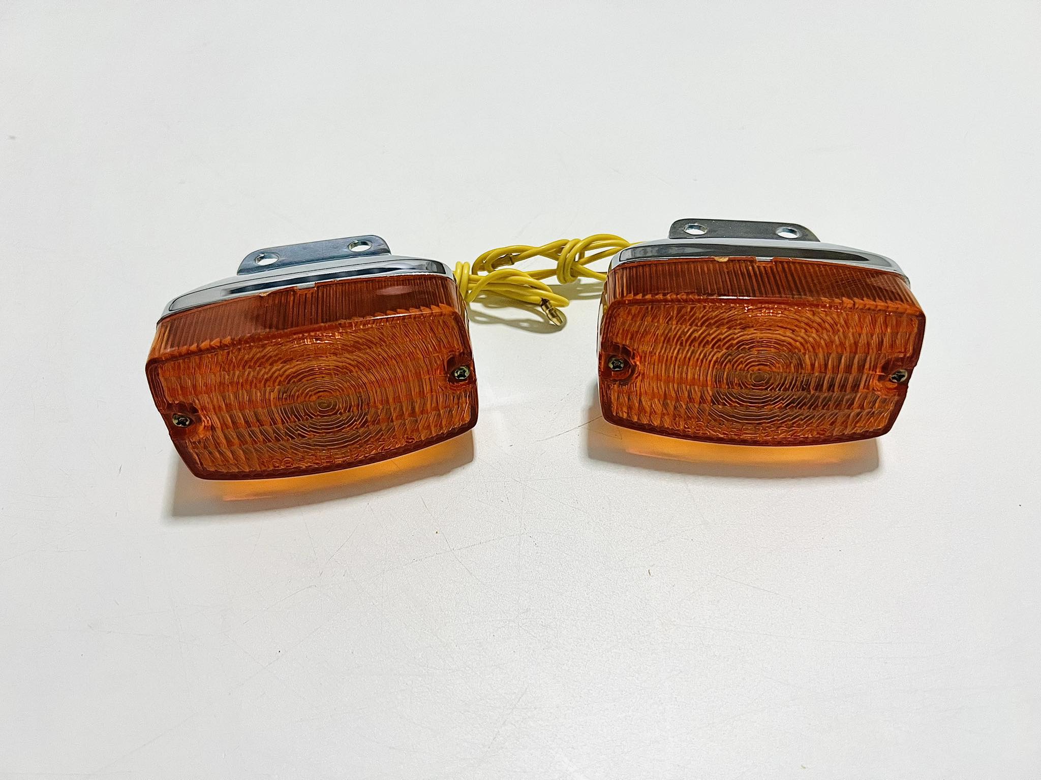 ไฟเลี้ยวหน้า Suzuki FR80
