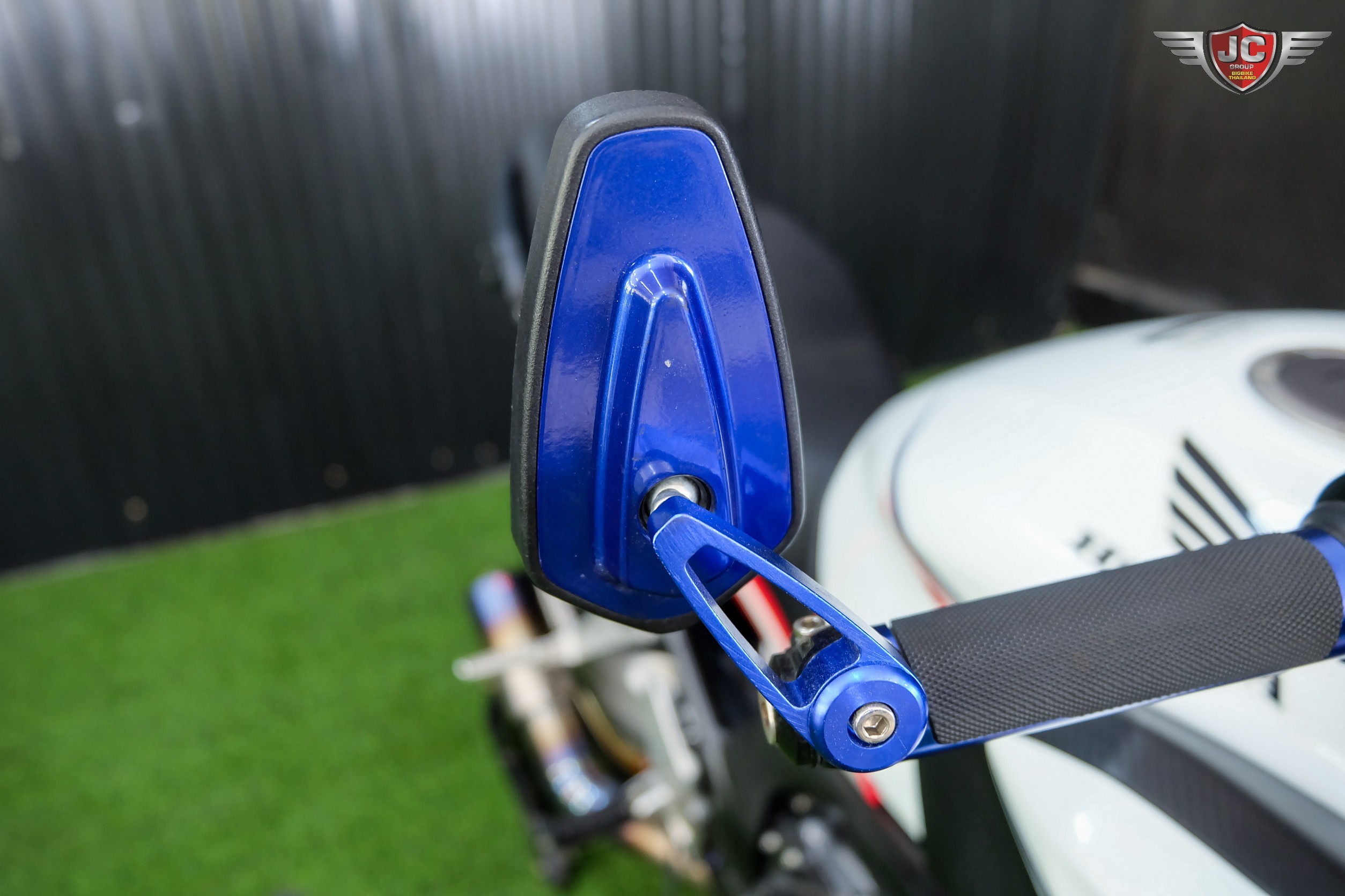 คนไทย...เอา"ไตร"ไปเลย‼️ CB650F Tri-colour ปลายปี 2015 ขี่นิ่มพร้อมใช้ยางใหม่....หาอยู่ต้องจัด 🤗