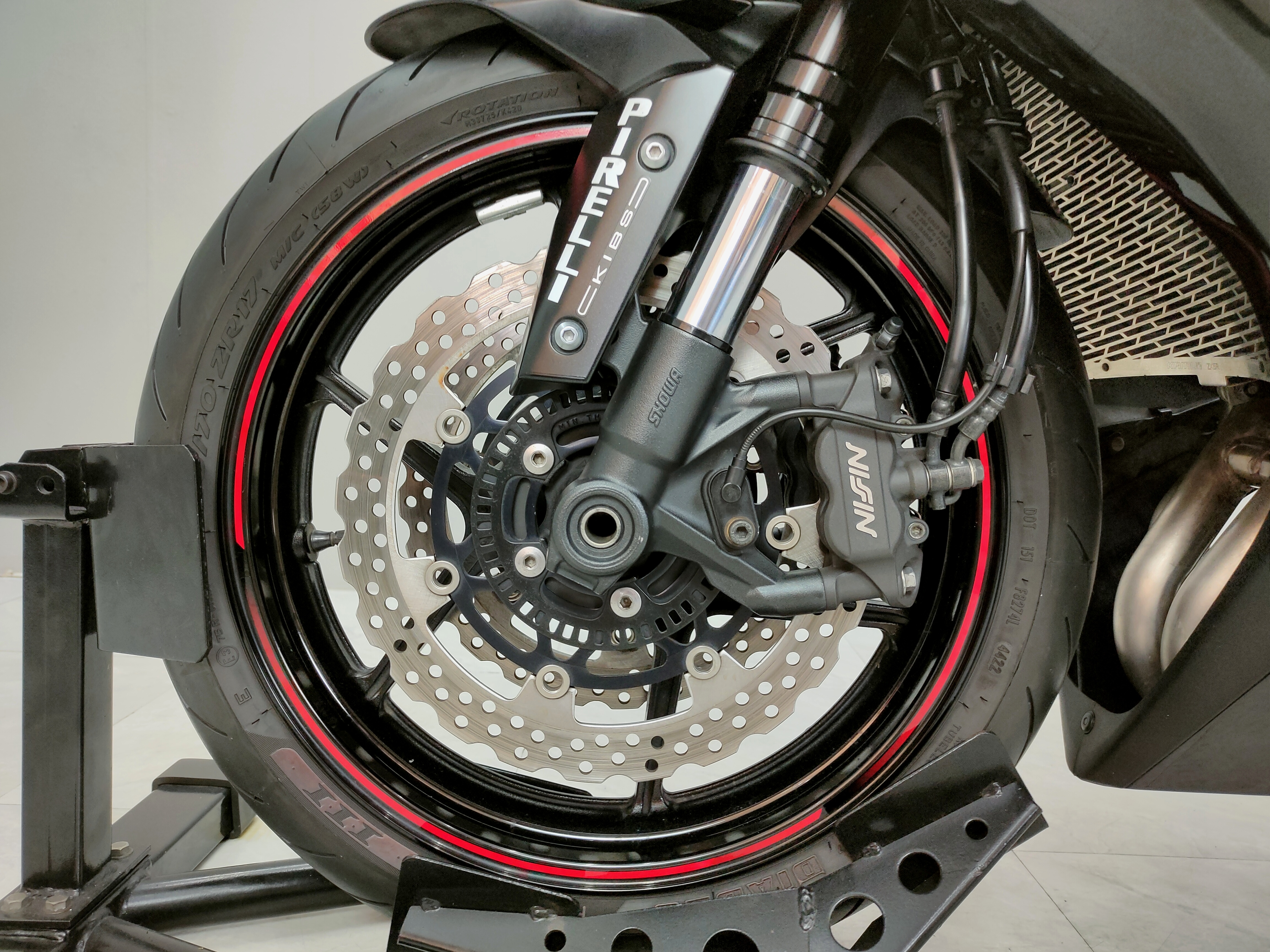 หนุ่มหล่อมาดเข้มมาแว้ว 😎 KAWASAKI ZX6R จดกลางปี 2020 "จัดทรงพร้อมซิ่ง"