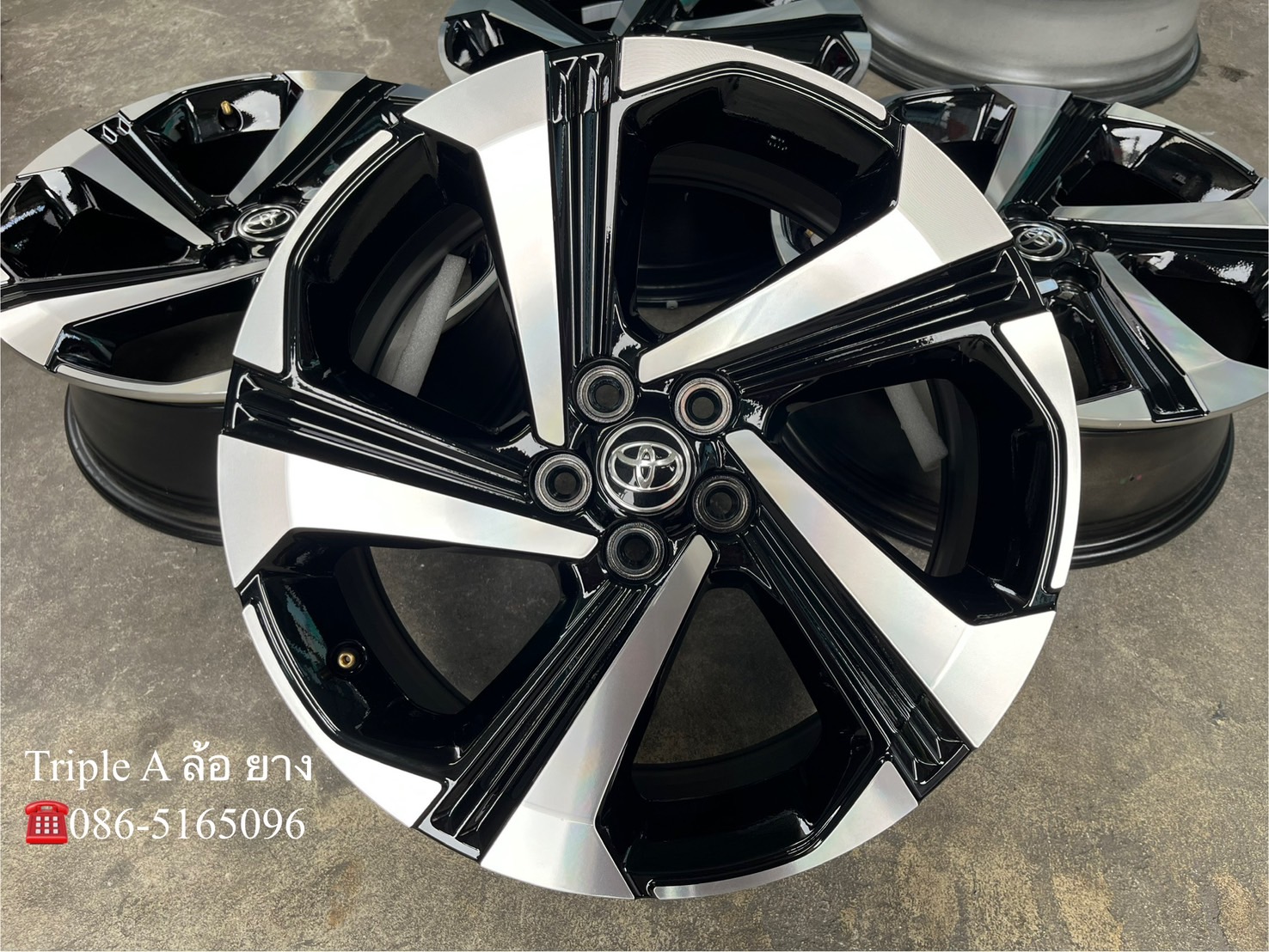 ✨ล้อแม็กป้ายแดง✨5รู100✨Toyota Yaris Cross รุ่นใหม่ล่าสุด ขอบ 17 ดำหน้าเงา💖สวยกริ๊บ💖