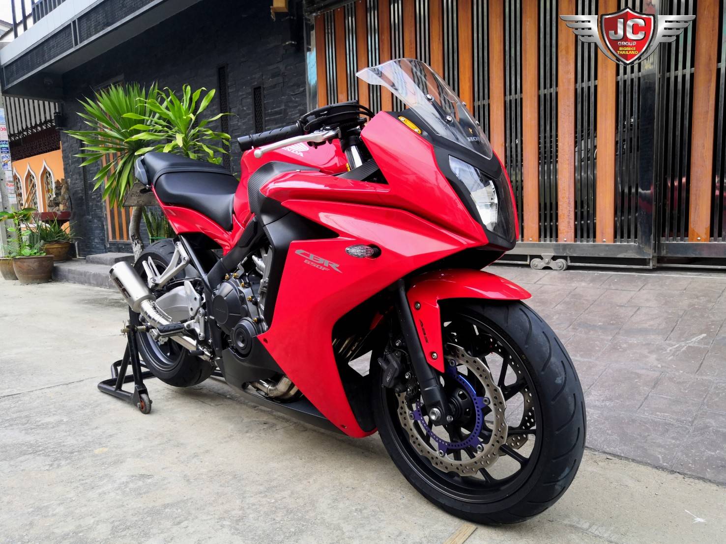 🔥พร้อมลุย🔥➡️➡️➡️𝐂𝐁𝐑-650𝐅 ⬅️⬅️⬅️รถปลายปี 2015 มือเดียวสวยเด็ด‼️