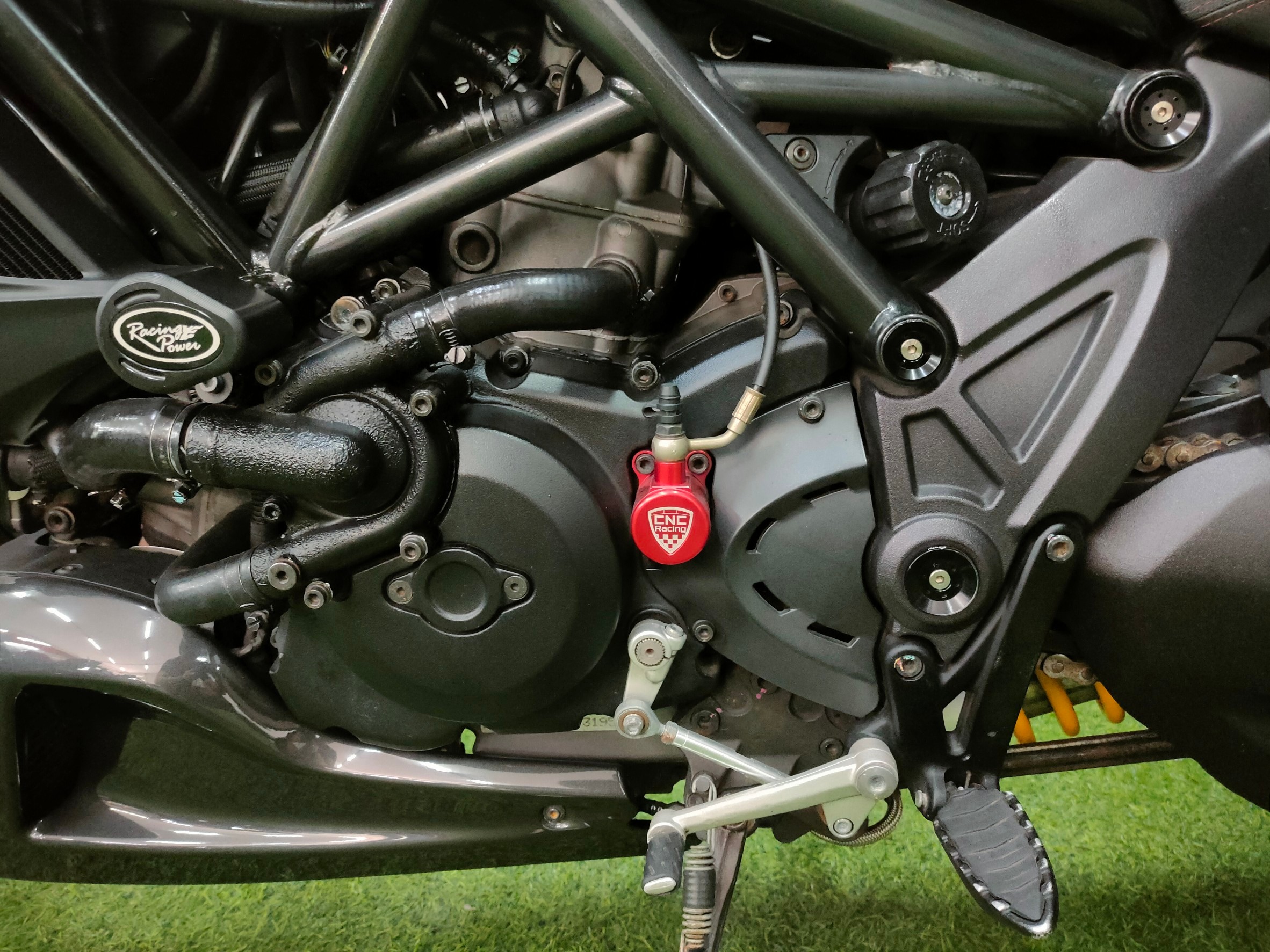 🤗 ที่สุดรถสาย Sport Cruiser....Ducati #Diavel1200 รถปี 2013 อดีตรถ"หลักล้าน"...ราคาอย่างโดนๆ