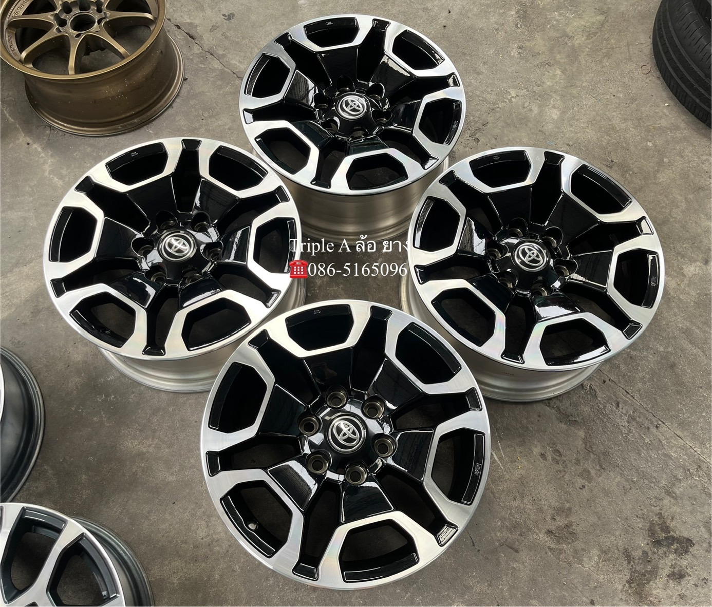 ✨ล้อแม็ก✨Toyota Revo รุ่นใหม่ล่าสุด ขอบ 18 ดำหน้าเงา🚘ใส่กับ Fortuner Revo Vigo 6รู139 ได้เลย