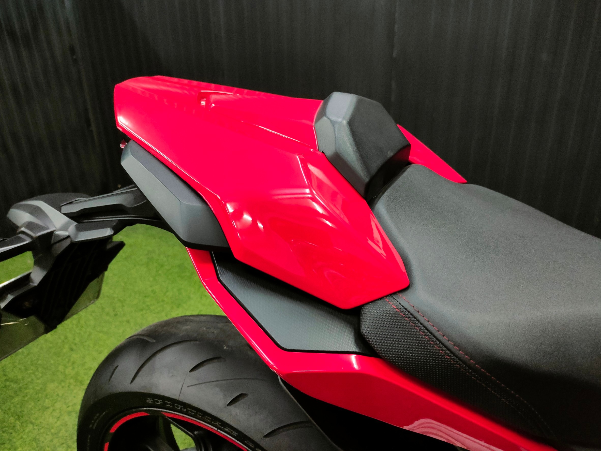 อ๊อปชั่น....ตัวแรง/ตัวแพง ราคาโคตรโดนเลยทีเดียว‼️ HONDA CBR650R ปลายปี19 🔥 ชุดแต่ง Furious Edition 🔥 นอนห้องแอร์นะจ๊ะ 🤗