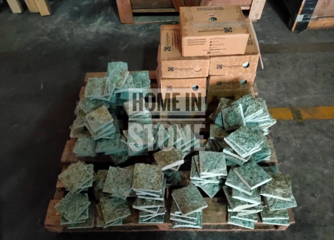 หินปูสระว่ายน้ำ Green Sukabumi Natural