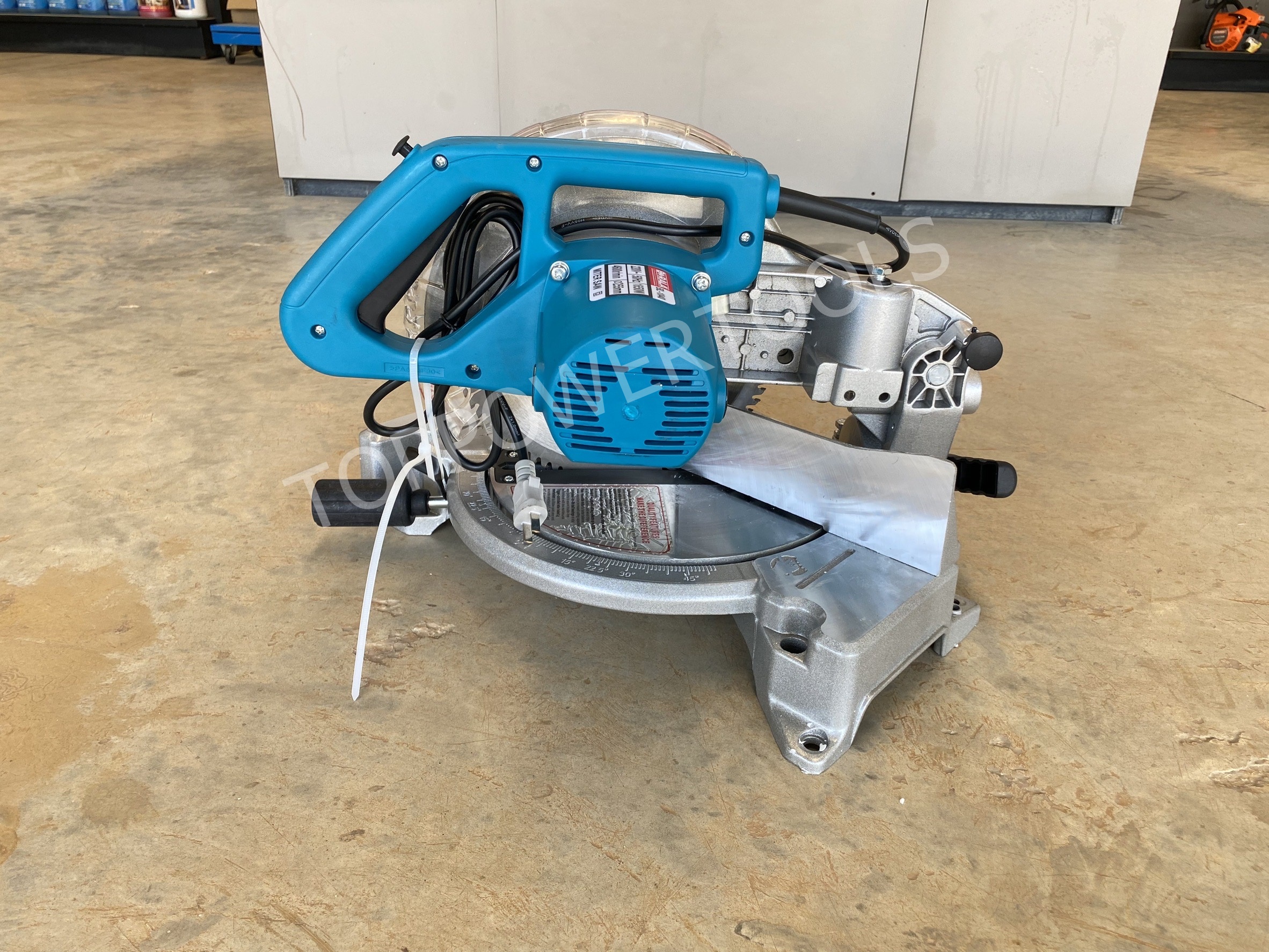 แท่นตัดองศา BL-1040 BERALA (ปรับเอียงได้)