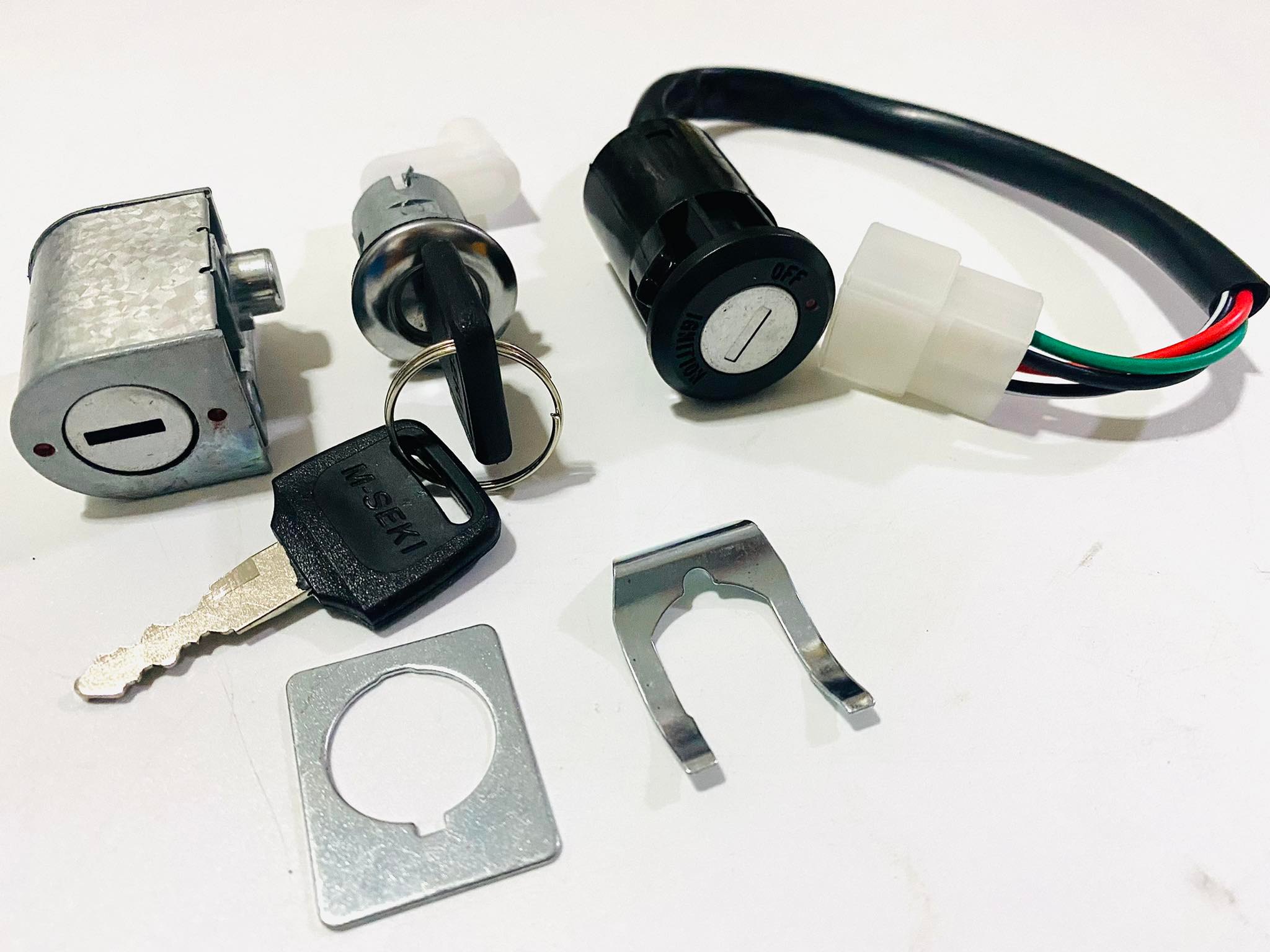 สวิทกุญแจโนวาs rs อย่างดี