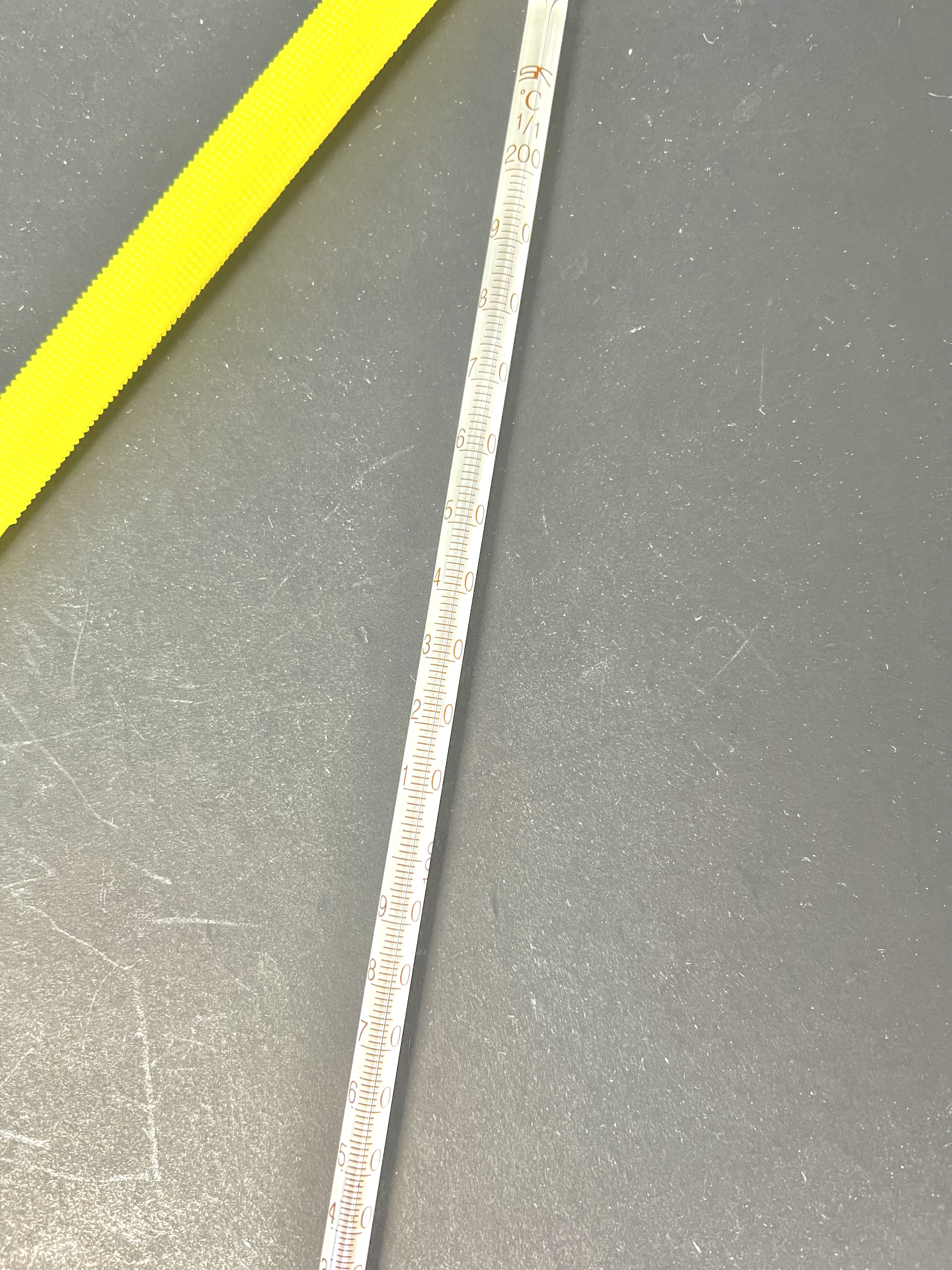 เทอร์โมมิเตอร์ สีแดง ยาว 30 cm