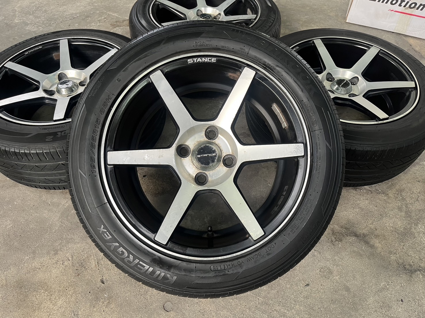✨ล้อแม็กแต่ง 4รู100✨STANCE ขอบ 15 ดำหน้าเงา พร้อมยาง 195-55-15 Hankook ปี 19