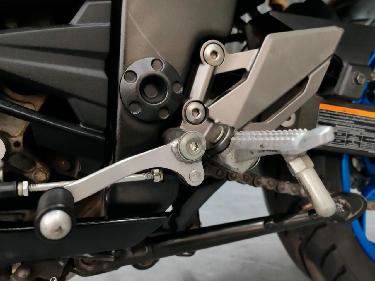 🤘 สีนี้...โคตรหล่ออ่ะ⁉️ Z300abs ปลายปี 2017 มือเดียวสวยใส 😎 มัธยมขี่ได้ นักศึกษาขี่ดี สำเนา