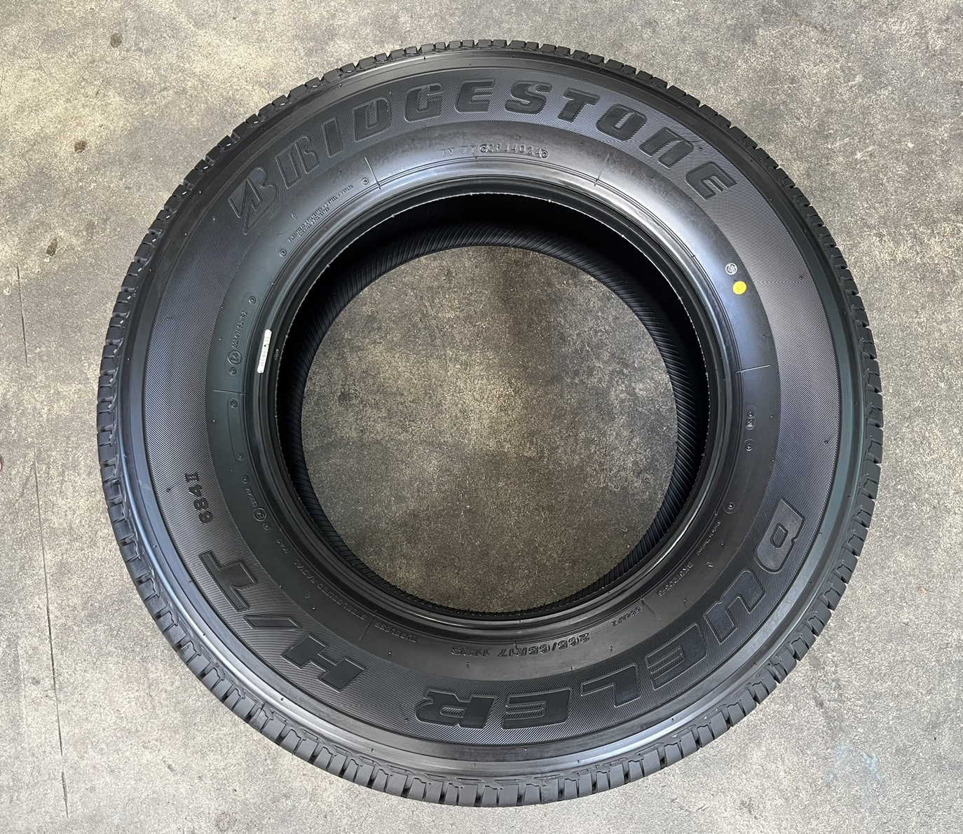 ♨️ปี 24♨️✨ยางใหม่💯265-65-17 Bridgestone🚘เหมาะสำหรับ รถกระบะตัวสูง และ SUV ทุกรุ่น