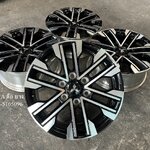 ✨ล้อแม็ก✨Mitsu Pajero ตัวท็อป ขอบ 18 ดำหน้าเงา