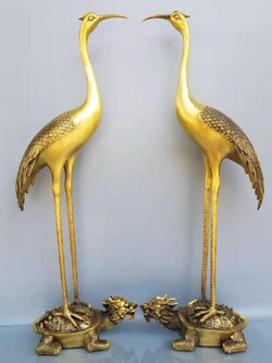 นกกระเรียนคู่,นกกระเรียนเหยียบหลังเต่า นำพาโชคลาภ อายุยืนยาว ทองเหลือง