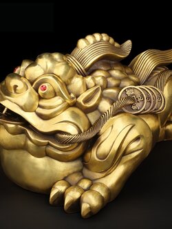 คางคกสามขาคาบเหรียญ(กิมเซียมซู)ทองเหลือง เครื่องประดับปรับฮวงจุ้ยเสริมดวงการเงิน การค้า