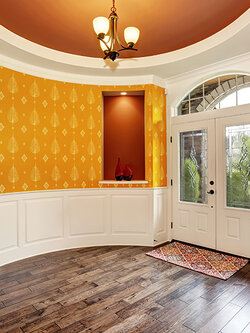 ลายใบโพธิ์ สีครีม พื้นหลังสีส้ม