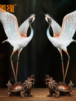 นกกระเรียนเหยียบหลังเต่ามังกร นำพาโชคลาภ อายุยืนยาว ทองเหลืองลงสี