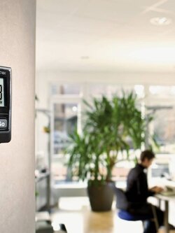 เครื่องวัดและบันทึกอุณหภูมิ ความชื้น mini data logger