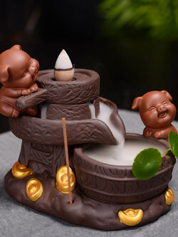 เตากำยานหมูน้อยนำโชค ตุ๊กตาดินเผาประดับบ้าน นำเข้าจากมณฑลกวางตุ้งประเทศจีน