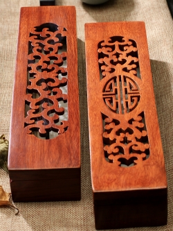 กล่องธูปจากเนปาน เนื้อไม้ทะฮอกกานี ใช้สำหรับเก็บธูป,กำยาน /2 ลาย