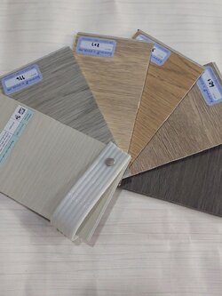 กระเบื้องยาง รุ่นคลิ๊กล็อก เนื้อหิน 5/0.3 มิล